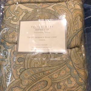Pottery barn — duvet cover